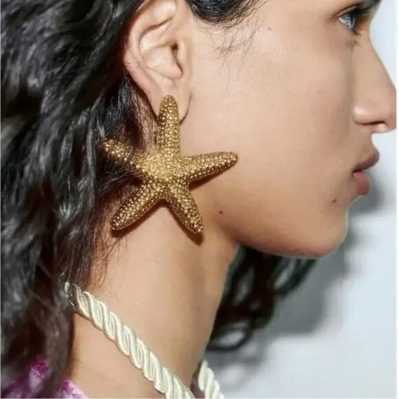 Starfish Statement Earrings - Picture 1 of 4